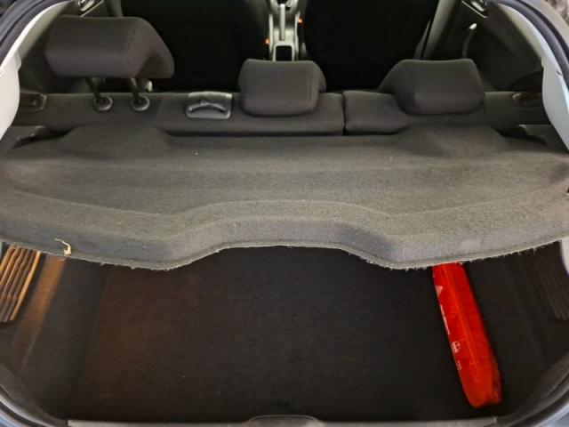 Peugeot 208 image 4