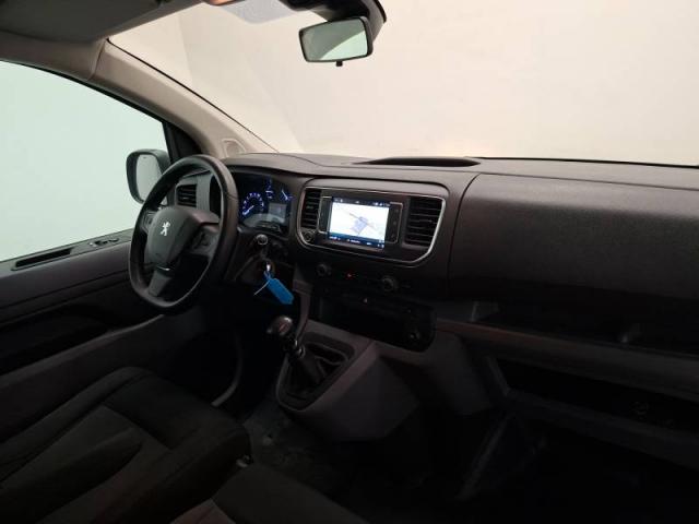 Peugeot Expert image 2
