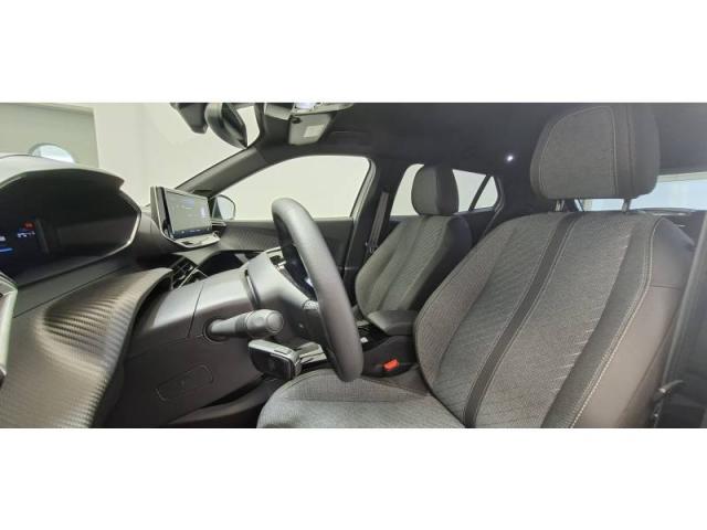 Peugeot 2008 image 5