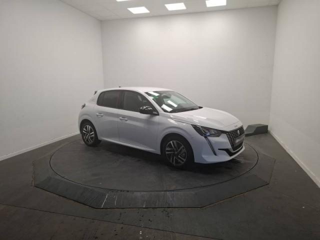 Peugeot 208 image 8