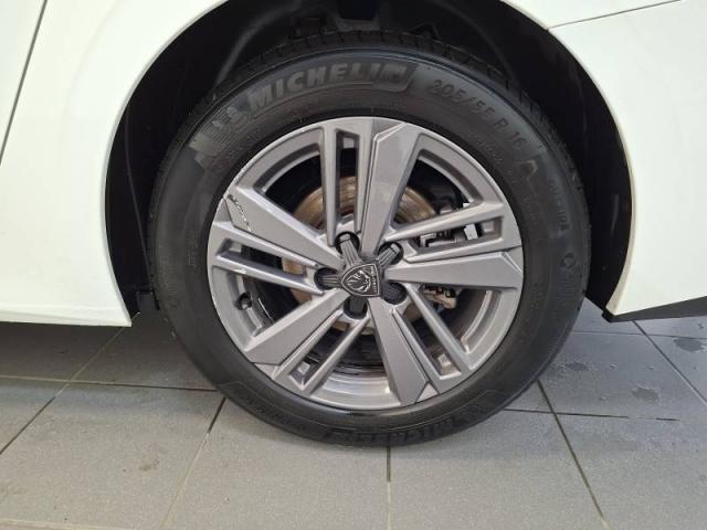 Peugeot 308 image 4