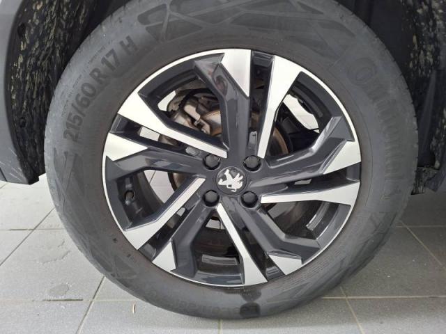 Peugeot 2008 image 5
