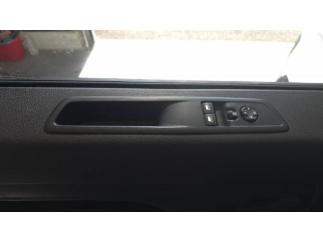 Peugeot Expert image 1