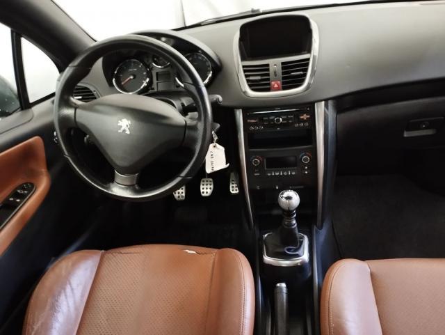 Peugeot 207 Cc image 1