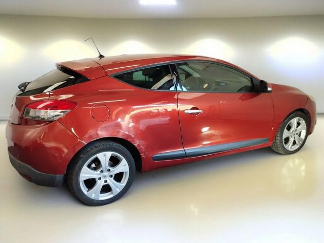 Renault Mégane Coupé image 1