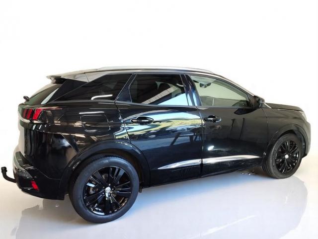 Peugeot 3008 image 2