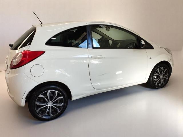Ford Ka image 2