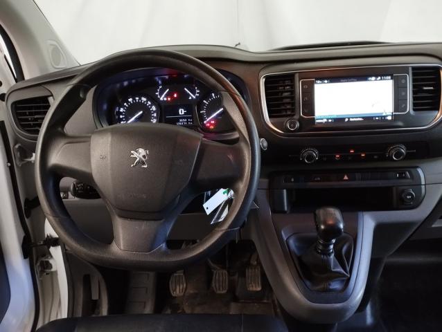 Peugeot Expert image 2