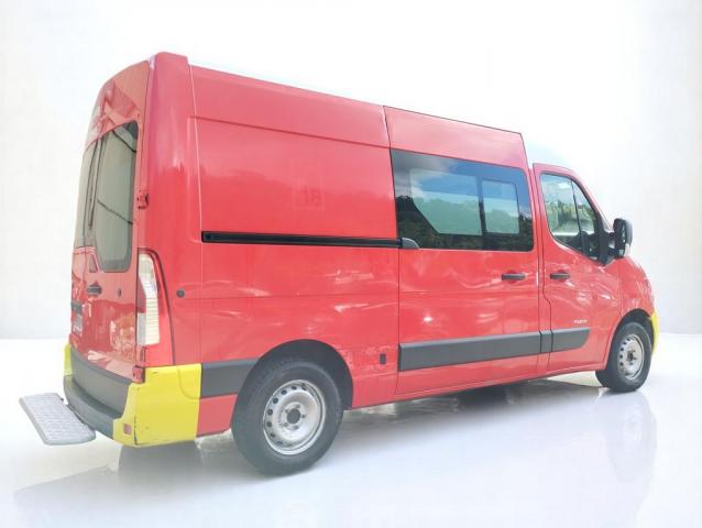 Renault Master image 2