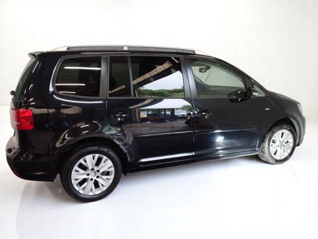Volkswagen Touran image 2