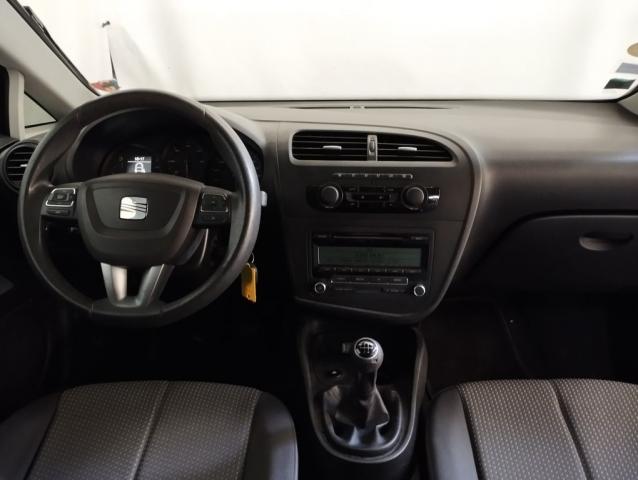Seat Leon image 2