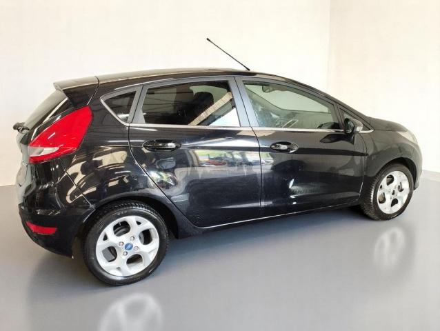 Ford Fiesta image 1