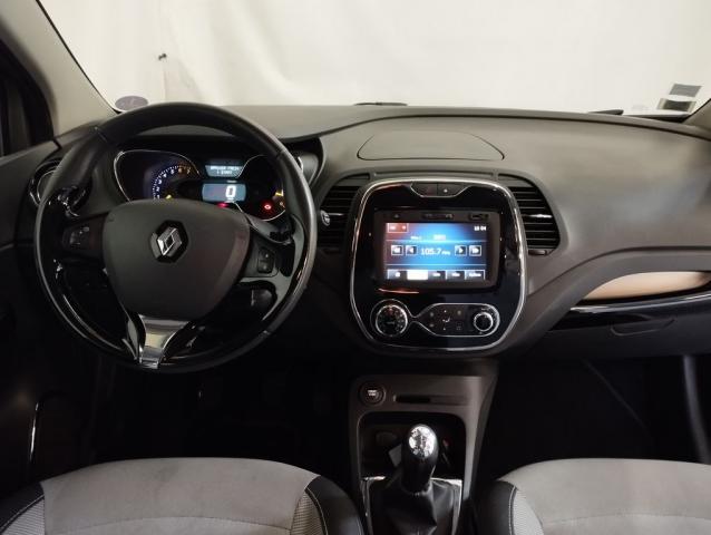 Renault Captur image 2