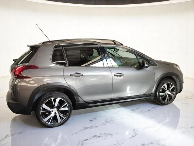 Peugeot 2008 image 1