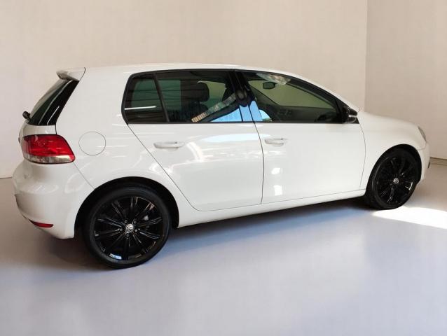 Volkswagen Golf image 1