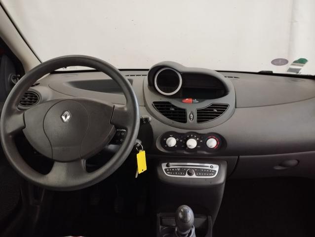Renault Twingo image 2