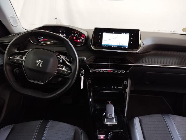 Peugeot 2008 image 1