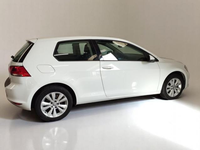 Volkswagen Golf image 1