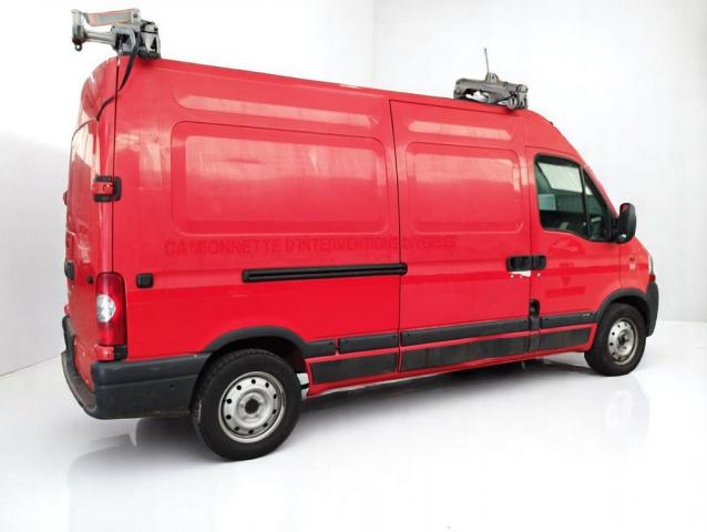 Renault Master image 2