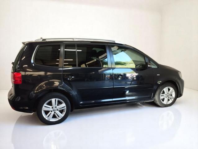Volkswagen Touran image 2
