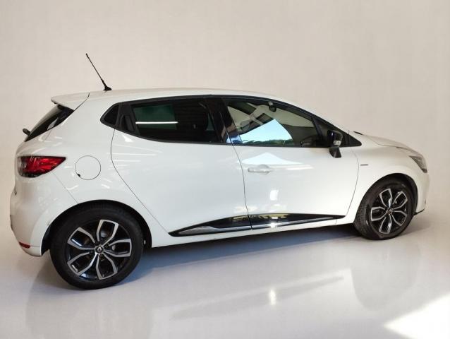 Renault Clio image 1