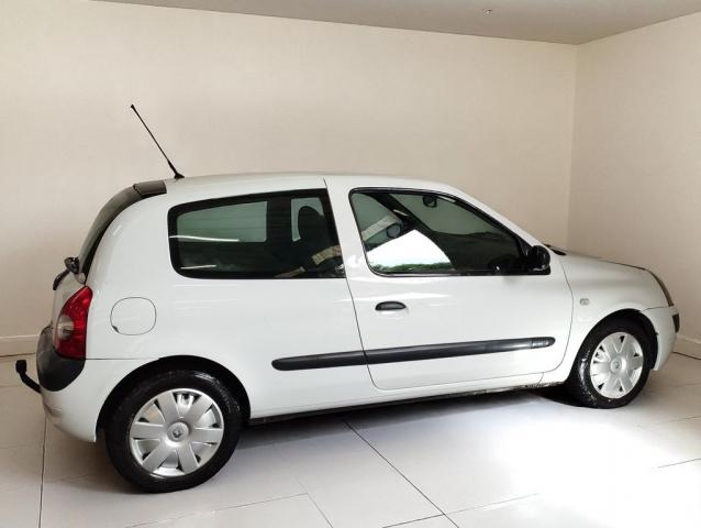 Renault Clio image 1