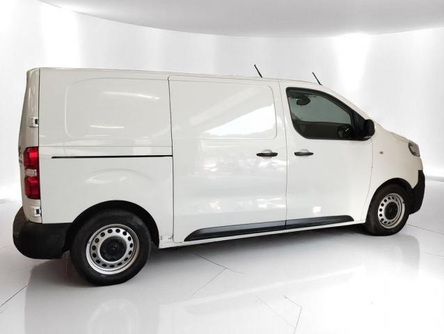 Citroen Jumpy image 2