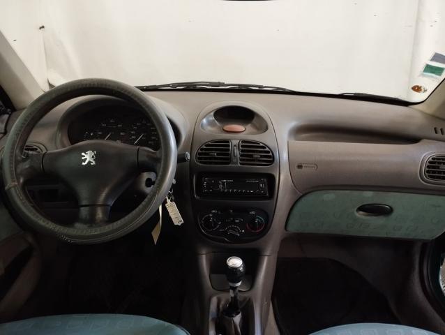 Peugeot 206 image 1