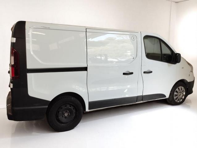 Renault Trafic image 1