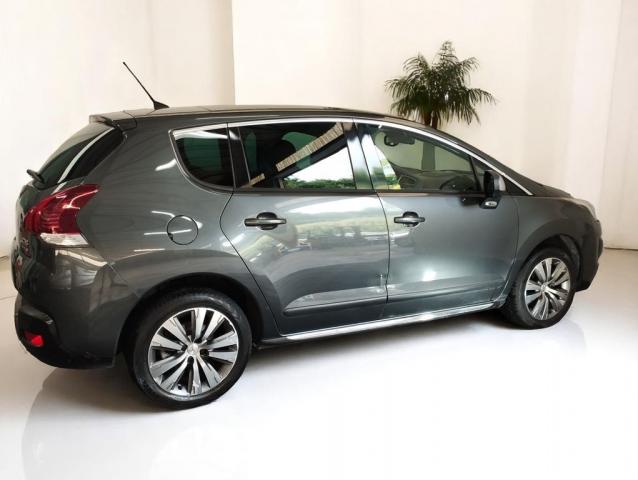 Peugeot 3008 image 1