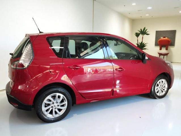 Renault Scénic image 2