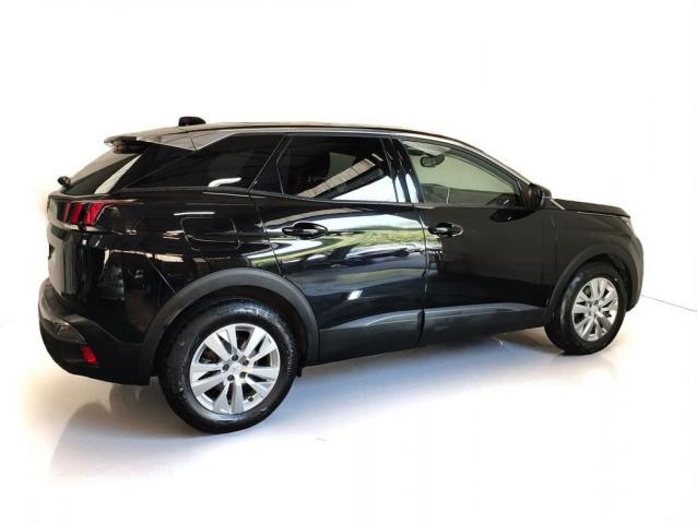 Peugeot 3008 image 1