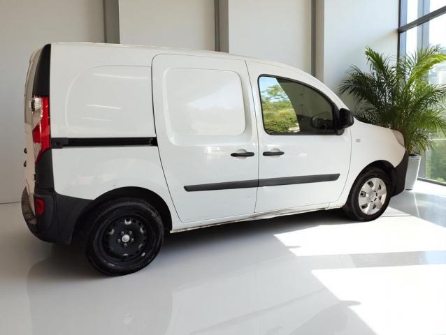 Renault Kangoo Express image 2