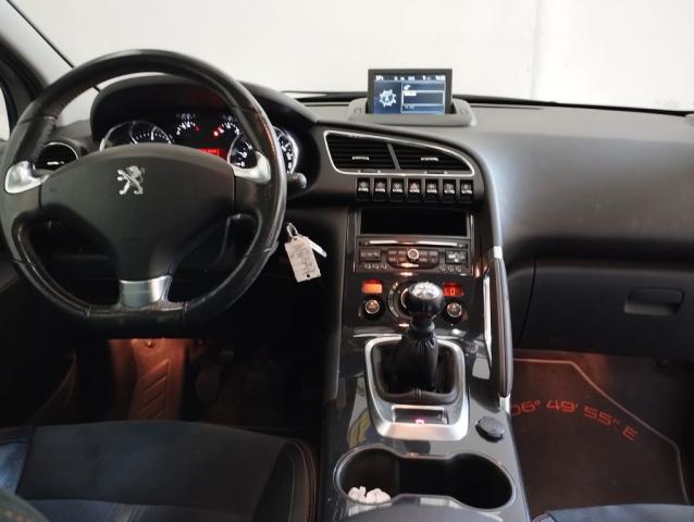 Peugeot 3008 image 1