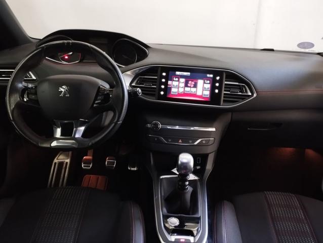 Peugeot 308 image 1