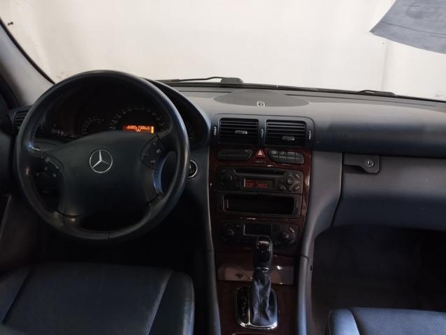 Mercedes Benz C 200 image 1