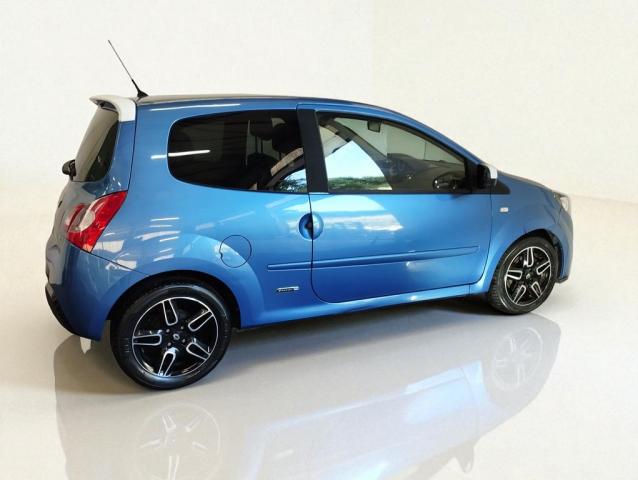 Renault Twingo image 2