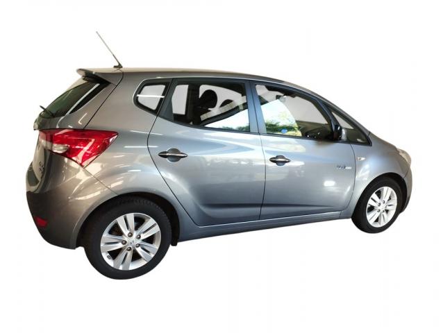 Hyundai Ix20 image 2