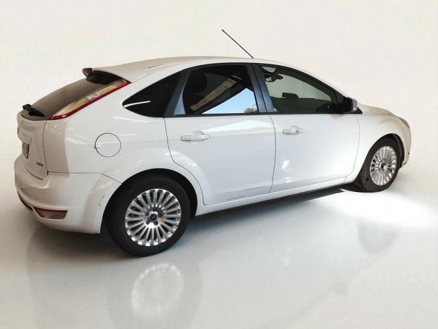 Ford Focus image 1
