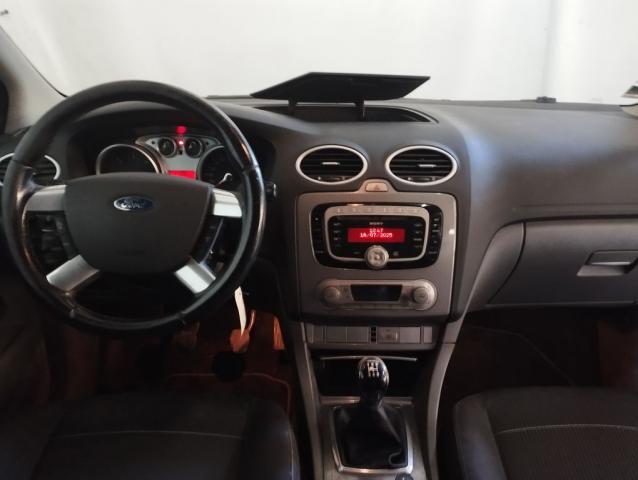 Ford Focus image 2