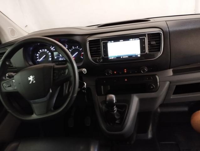 Peugeot Expert image 1