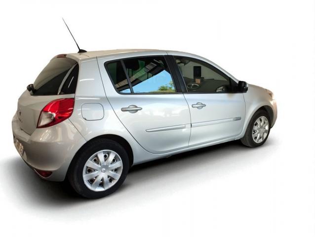 Renault Clio image 1