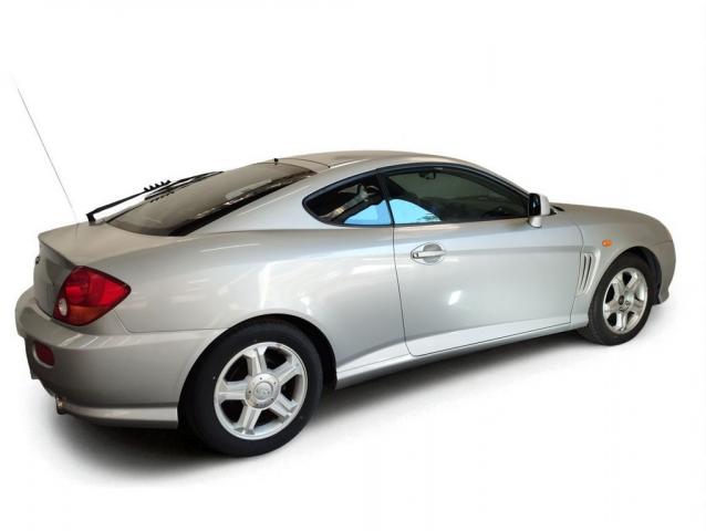 Hyundai Coupé image 2