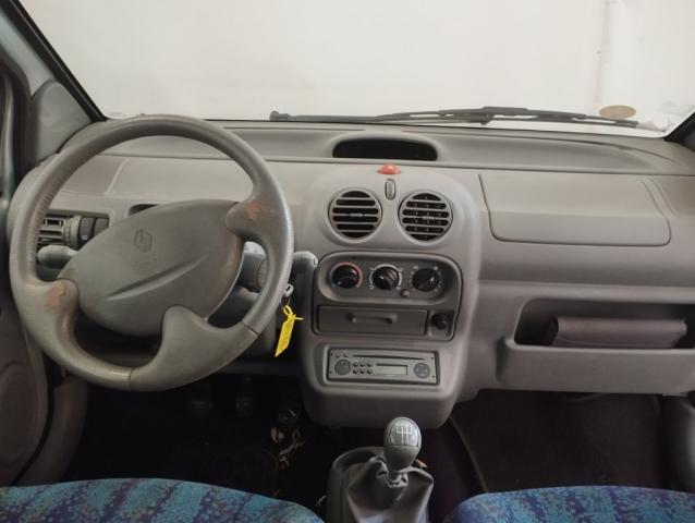 Renault Twingo image 2