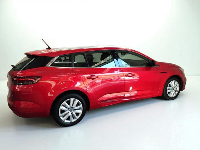 Renault Mégane E-Tech image 1