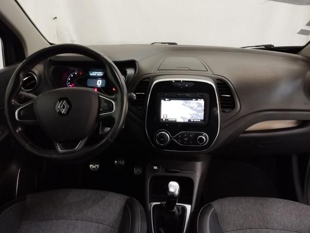 Renault Captur image 1