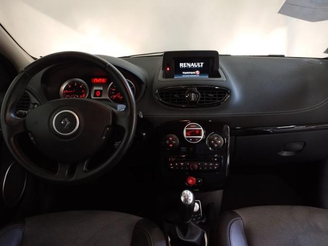 Renault Clio image 2