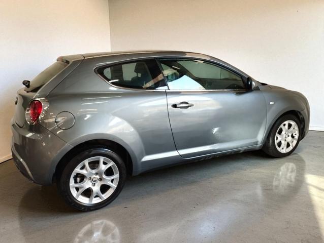 Alfa Romeo Mito image 1