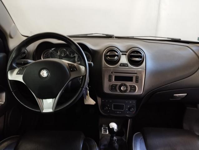 Alfa Romeo Mito image 2