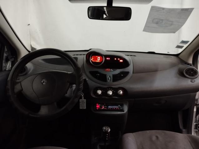 Renault Twingo image 2